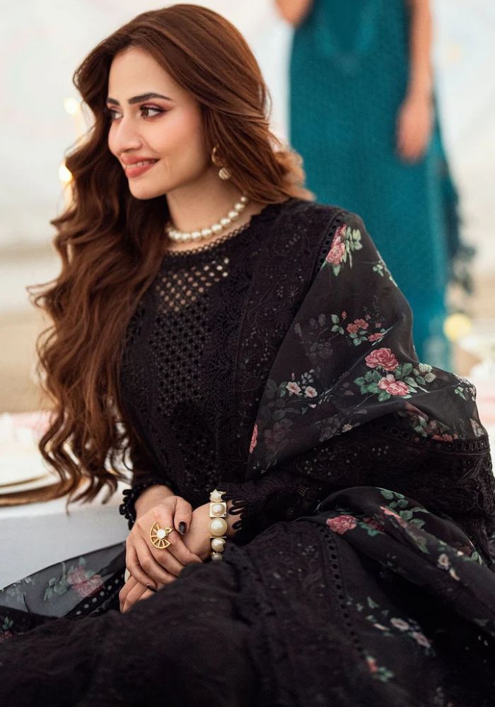 Embroidered Lawn Suits Unstitched 3 Piece Unstitched - NUREH - KS009