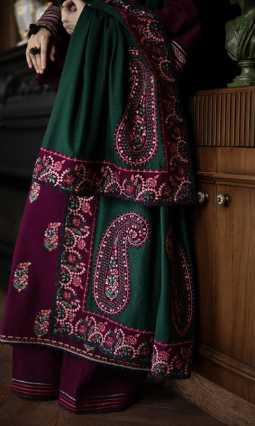 stylo, stylo store, stylo sale, stylo dress, stylo clothing, styleoutfits, styloft, stylo embroidered clothing, embroidered dress,